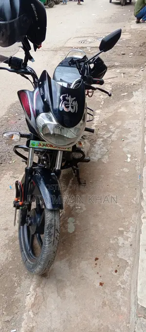 Bajaj Discover 100 2017 Black
