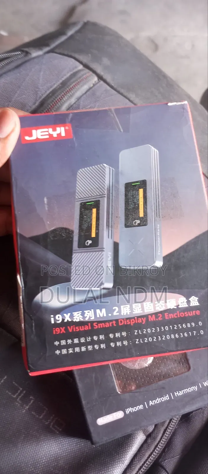 JEYI i9X Visual Smart Display M.2 NVMe SSD Enclosure