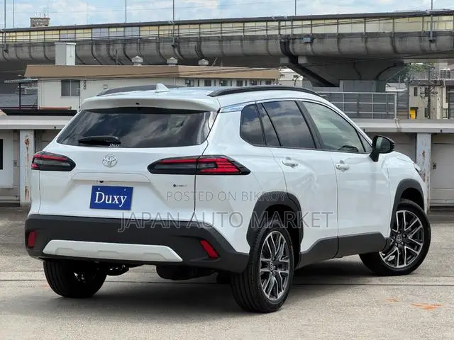 Toyota Corolla Cross 2025 Pearl