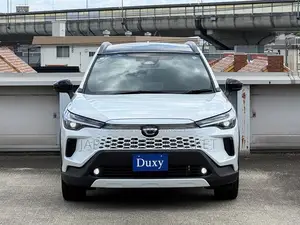 Toyota Corolla Cross 2025 Pearl