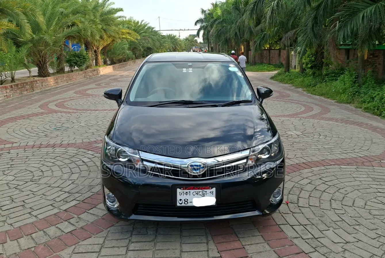 Toyota Axio 1.5 Hybrid G 2WD 2013 Black