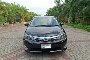Toyota Axio 1.5 Hybrid G 2WD 2013 Black
