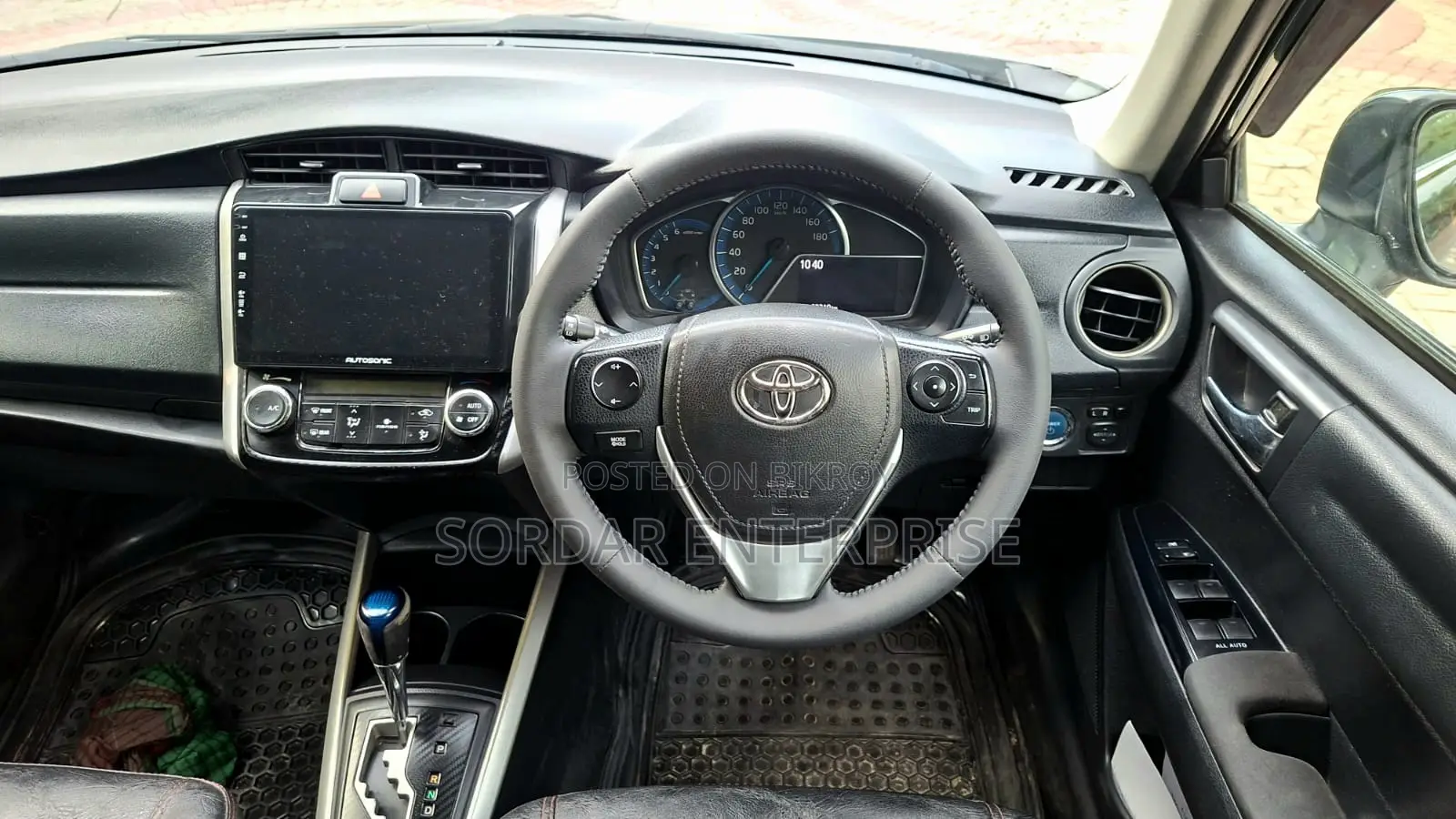 Toyota Axio 1.5 Hybrid G 2WD 2013 Black