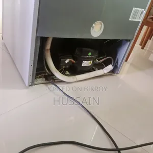 Singer Single-Door Mini Refrigerator