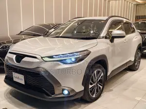 Toyota Corolla Cross 2022 Pearl