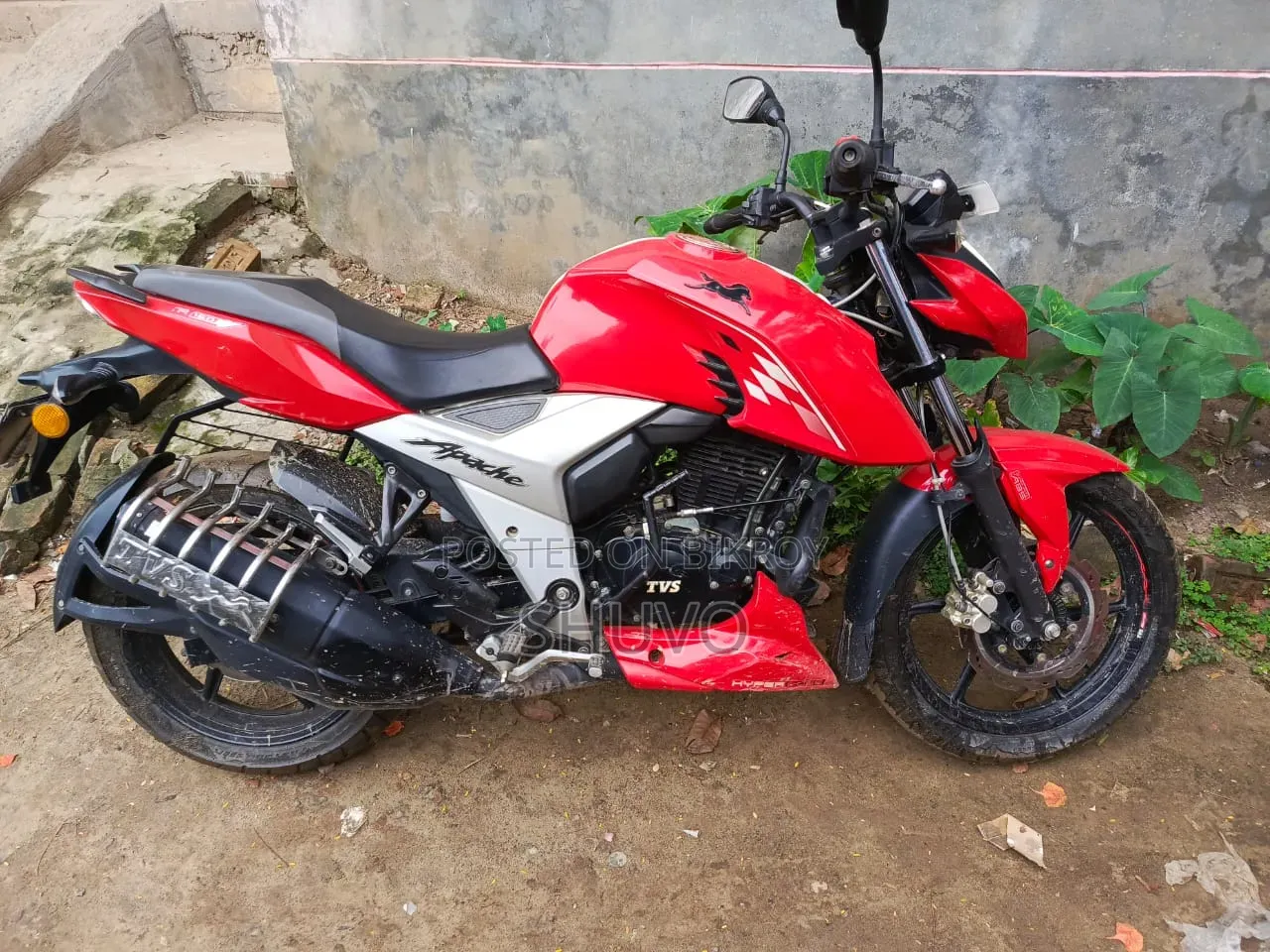 TVS Apache RTR 160 4V 2021 Red