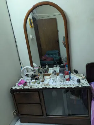ড্রেসিং টেবিল বিক্রয় হবে