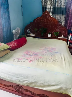 ৬"/৭" খাট (গাছও কাঠ দেখে কিনে ডিজাইন করে বানানো)