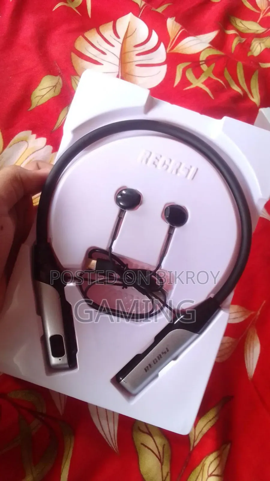 Recrsi Neck Band