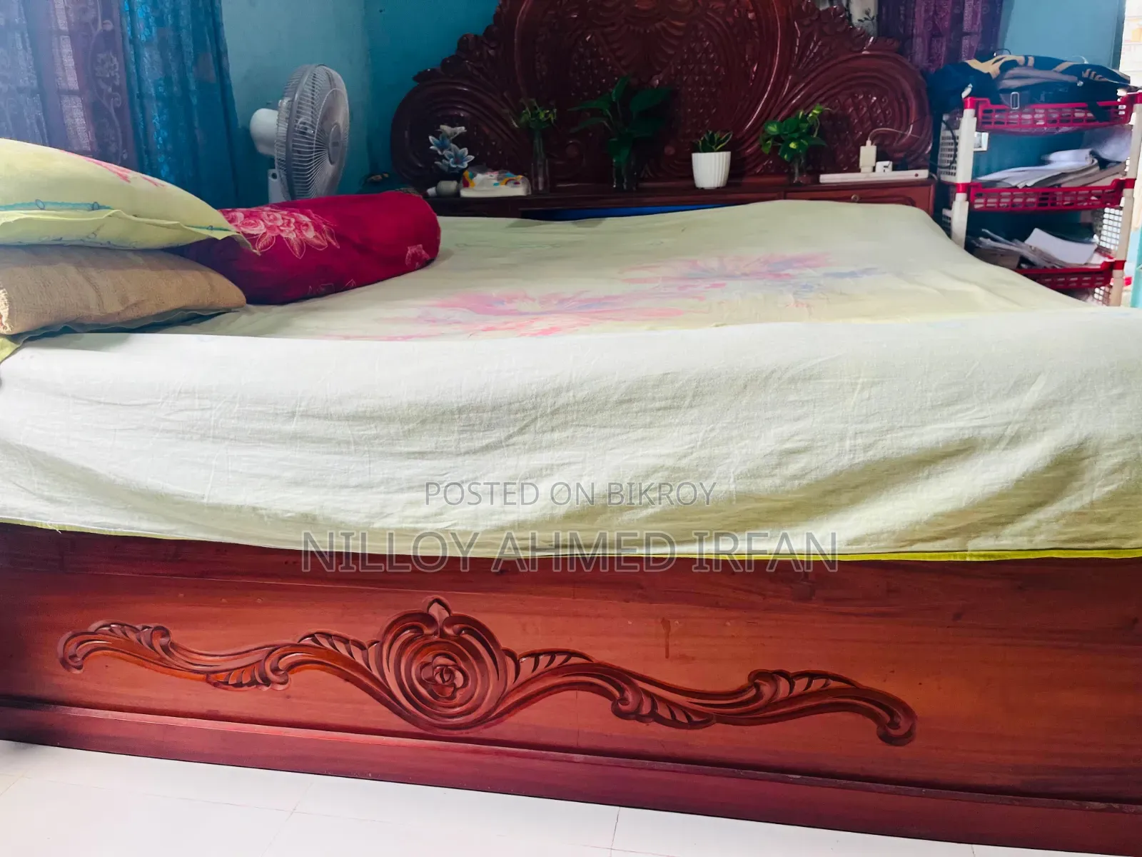 ৬"/৭" খাট (গাছও কাঠ দেখে কিনে ডিজাইন করে বানানো)