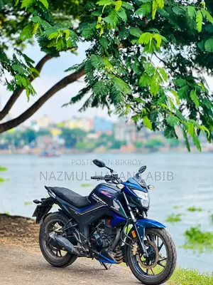 Honda Hornet 2020 Blue