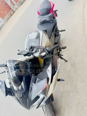 CFMoto 300SR 2025 Black