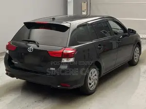 Toyota Corolla Fielder 2021 Black