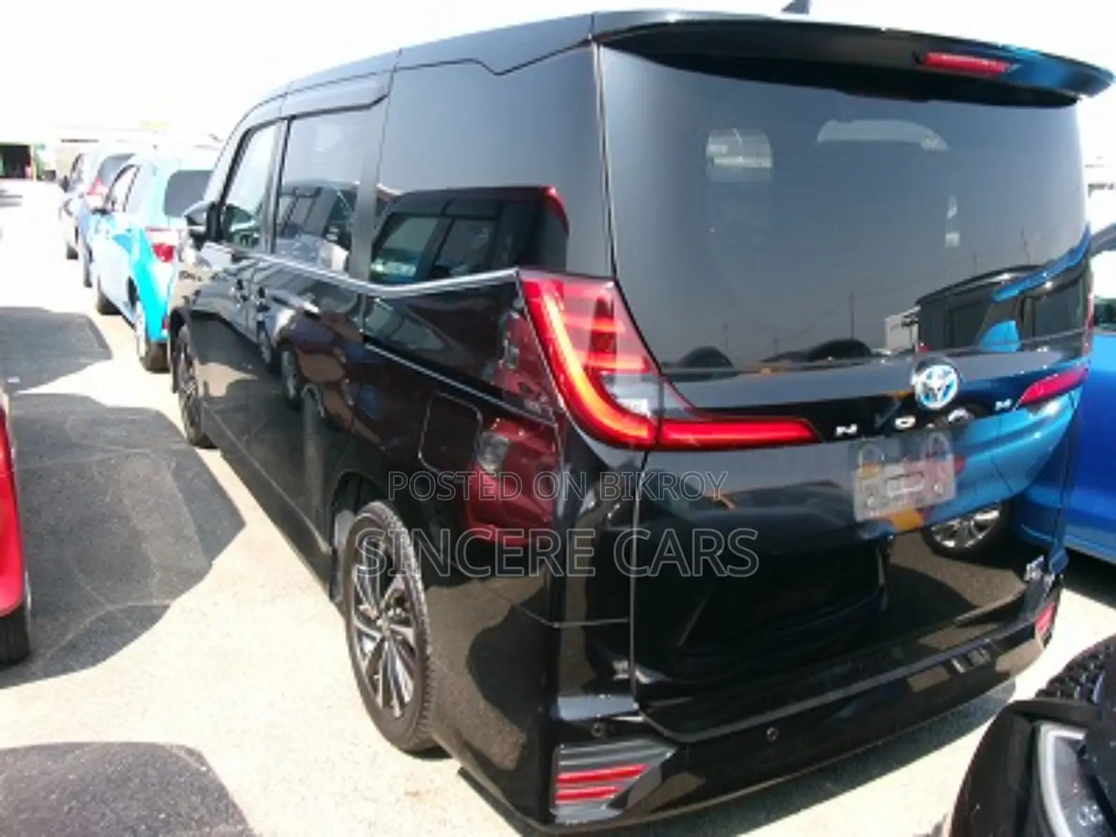 Toyota Noah 2022 Black
