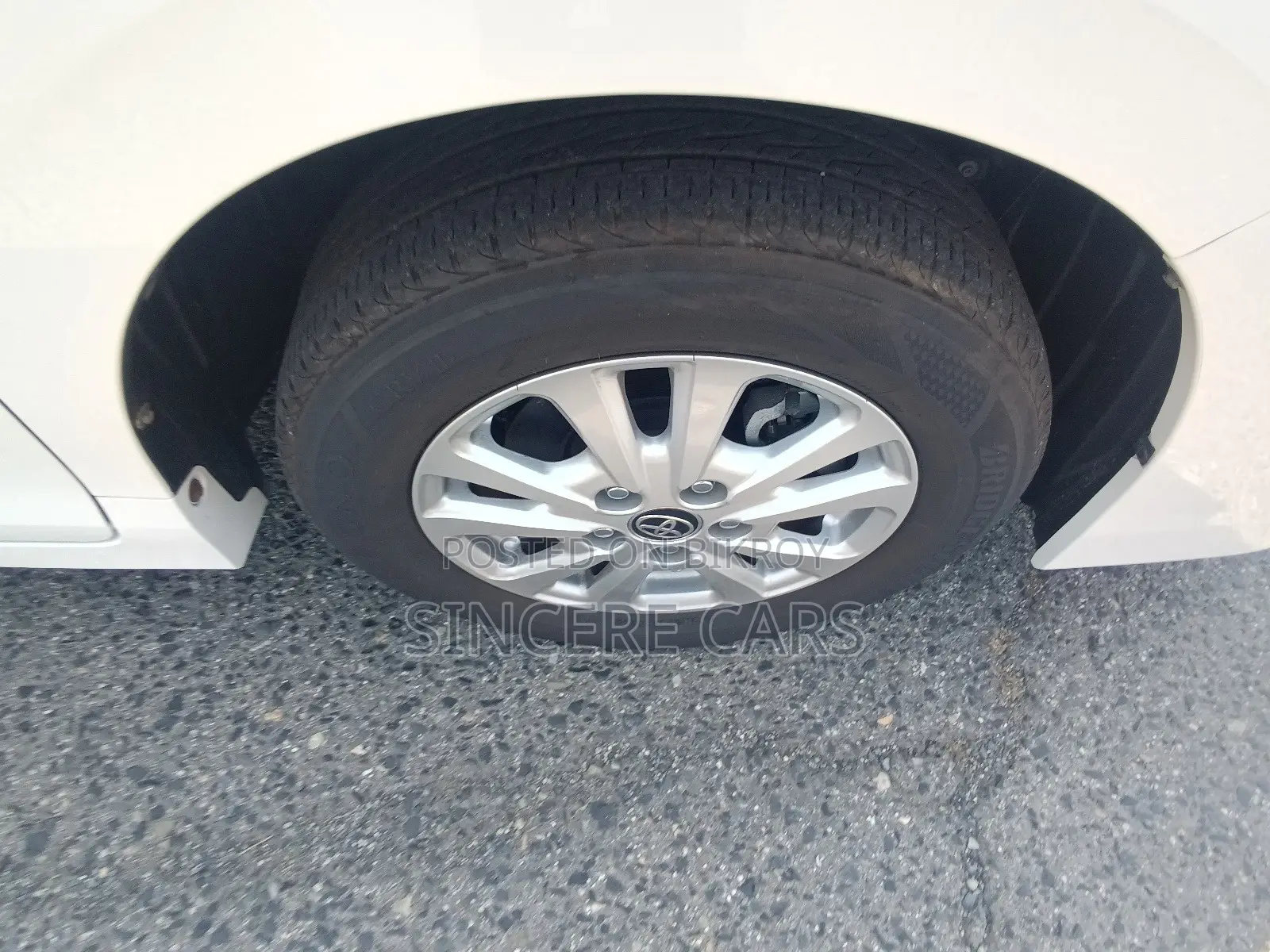 Toyota Noah 2021 Pearl