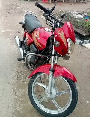 Hero HF Deluxe 2021 Red