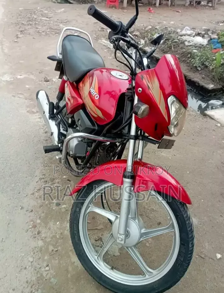 Hero HF Deluxe 2021 Red