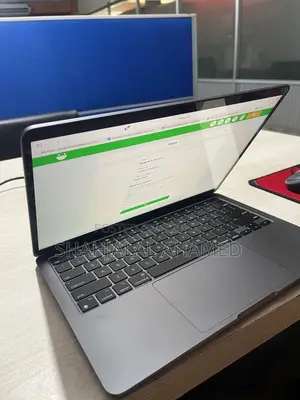 Laptop Apple MacBook Air 2022 M2 8GB Apple M2 SSD 512GB