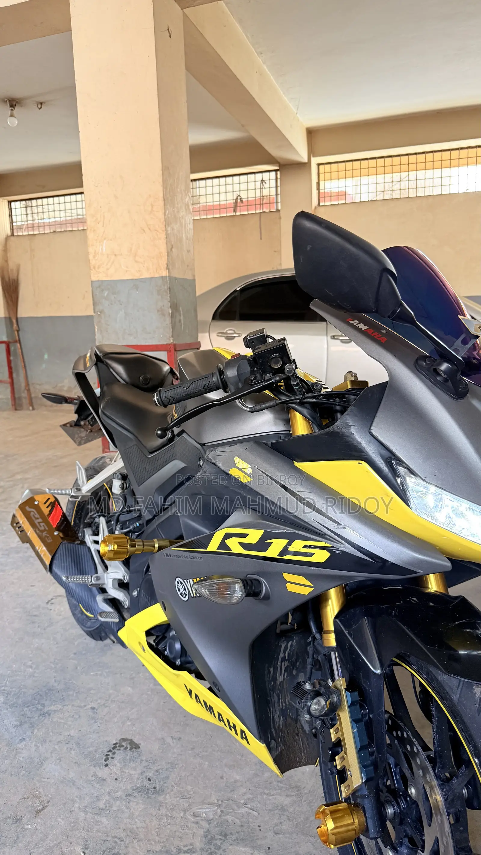 Yamaha R15 V3 2021 Gray