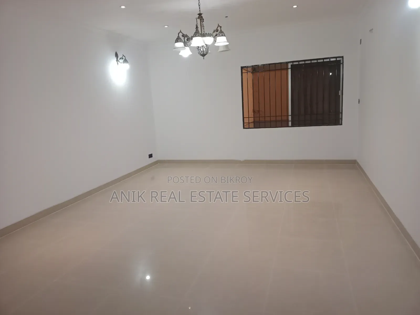 4bdrm Apartment in Anik Real Estate, Gulshan for sale