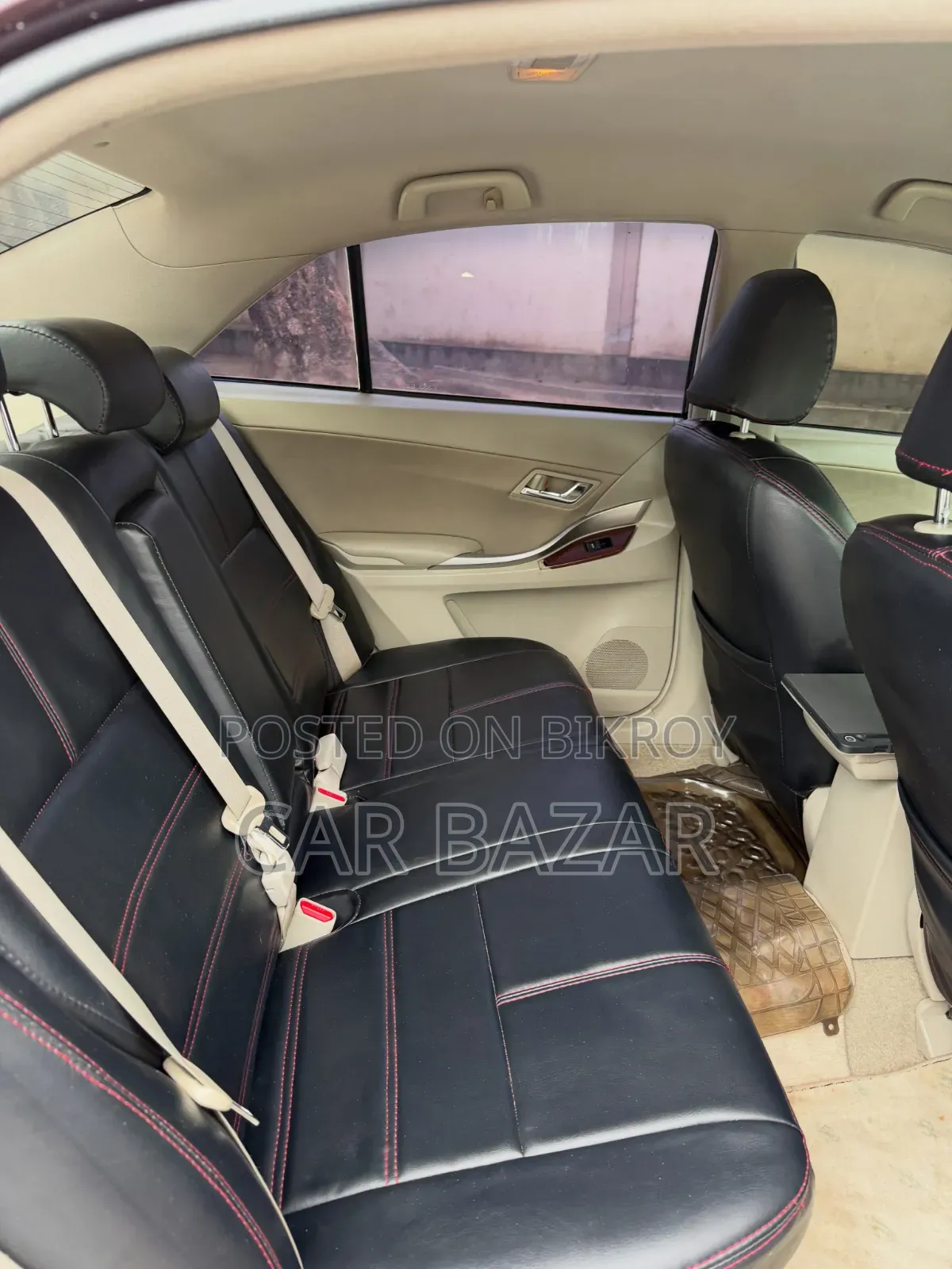 Toyota Premio 1.5 FWD 2012 Maroon