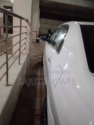 Toyota Corolla 2018 Pearl