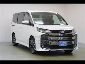 Toyota Noah 2023 Pearl