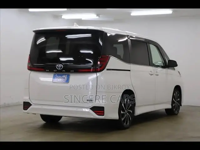 Toyota Noah 2023 Pearl