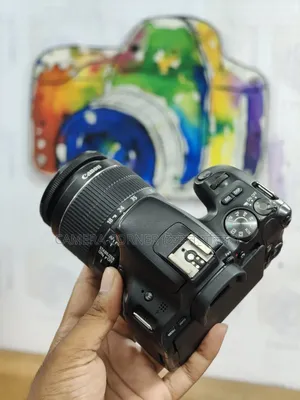 Canon 200d+18-55mm Lens