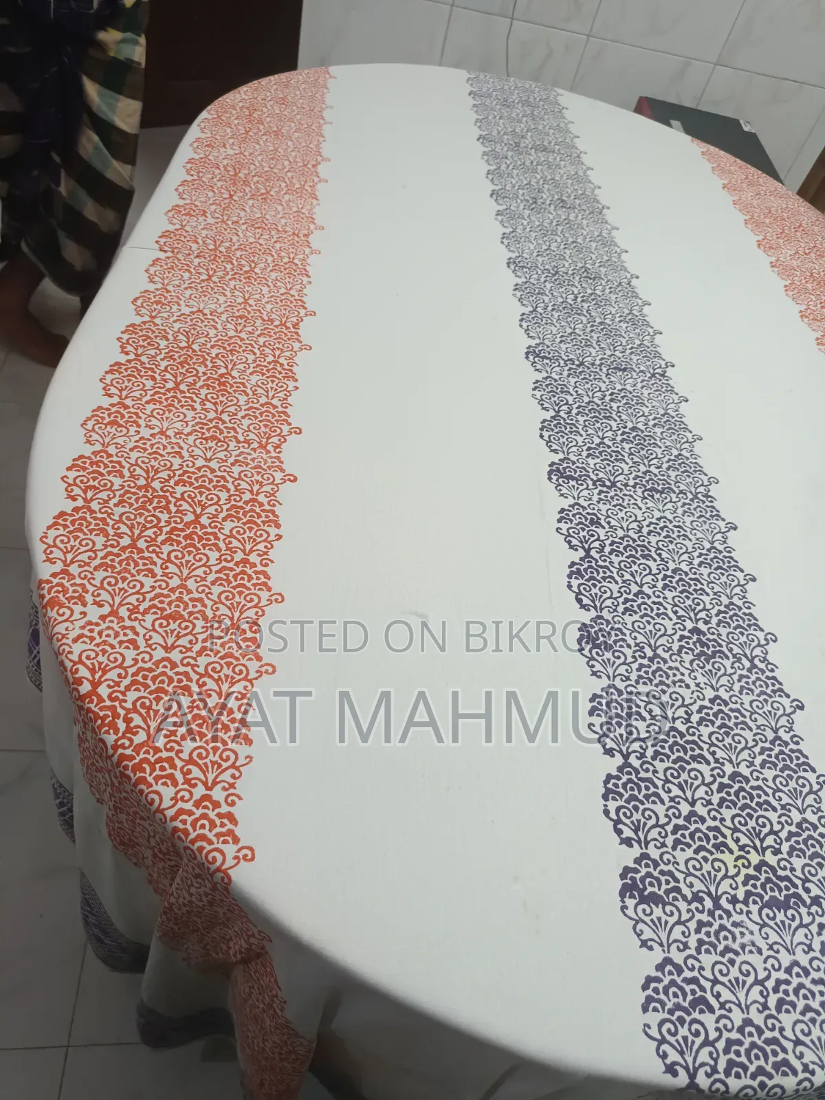 Dinning Table