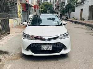 Toyota Axio 1.5 Hybrid 2WD 2016 White