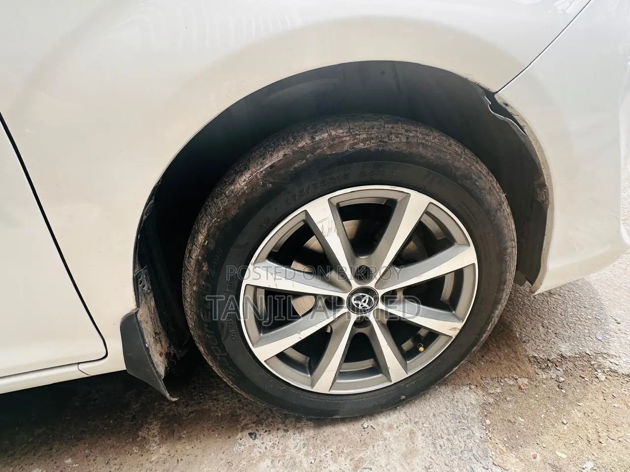 Toyota Axio 1.5 Hybrid 2WD 2016 White