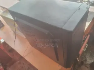 Desktop Computer 2GB Intel Core i3 HDD 1T