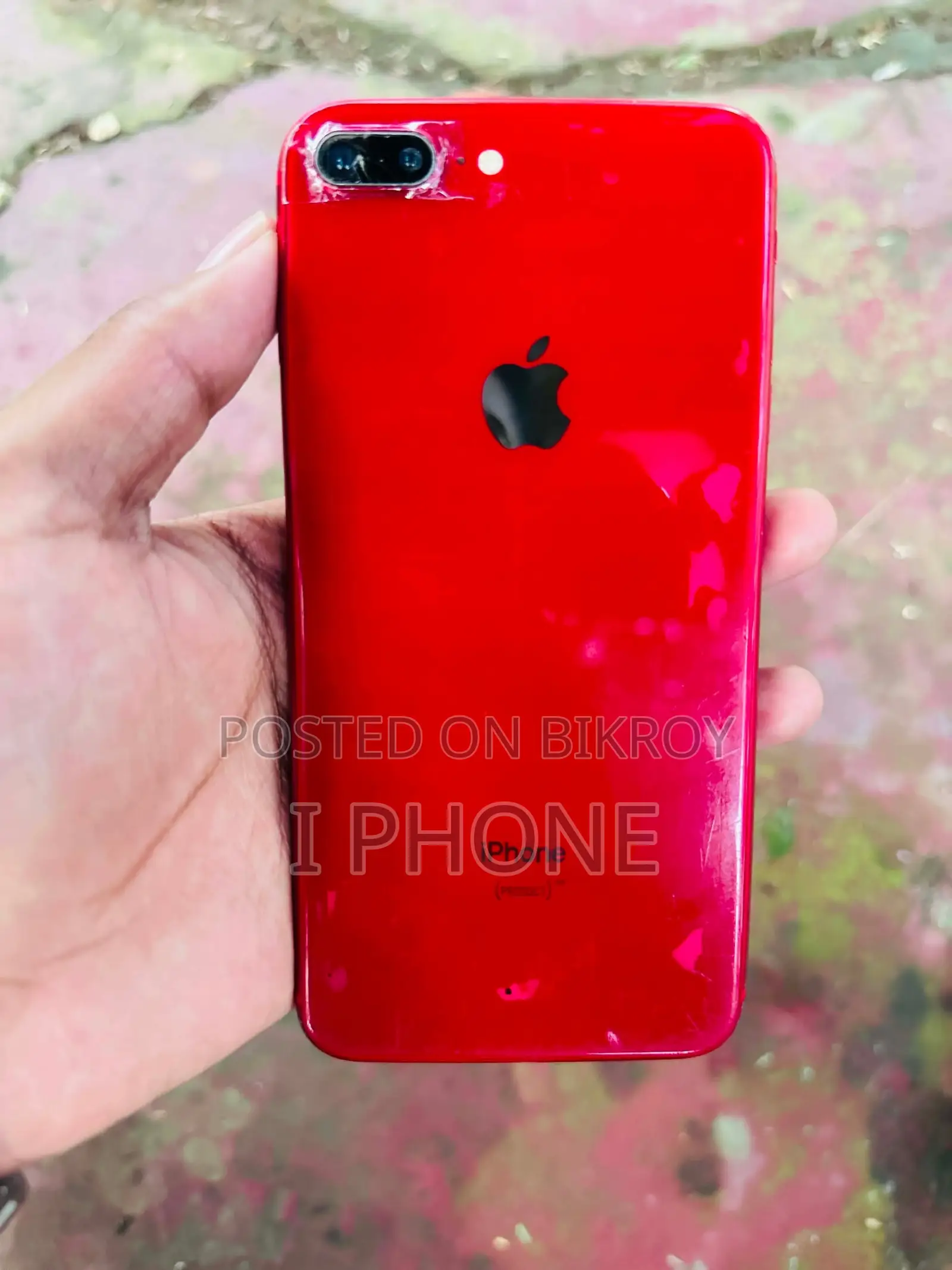 Apple iPhone 8 Plus 64 GB Red