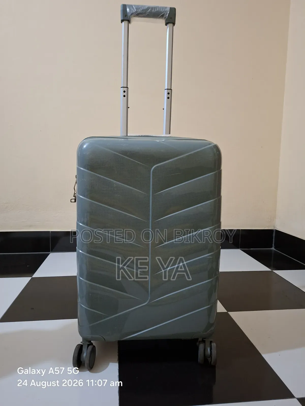 আরএফএল লাগেজ ব্যাগ