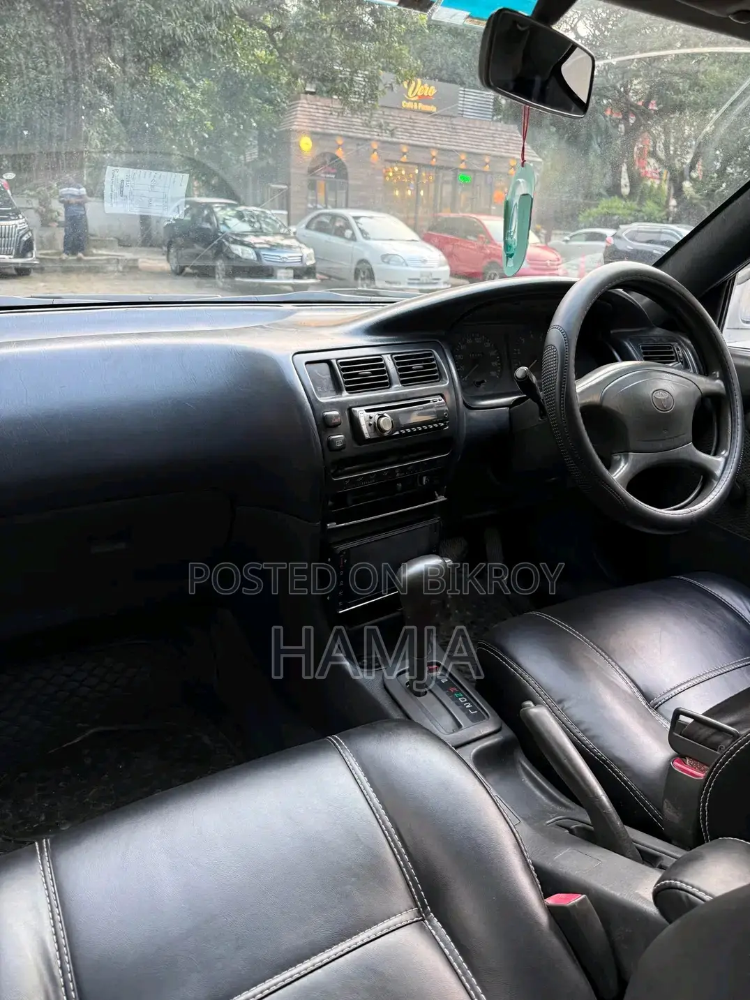 Toyota Corolla 1993 White