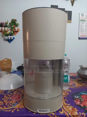 It,s an Unilever Pure It Water Purifier Slidely Used but Still Works