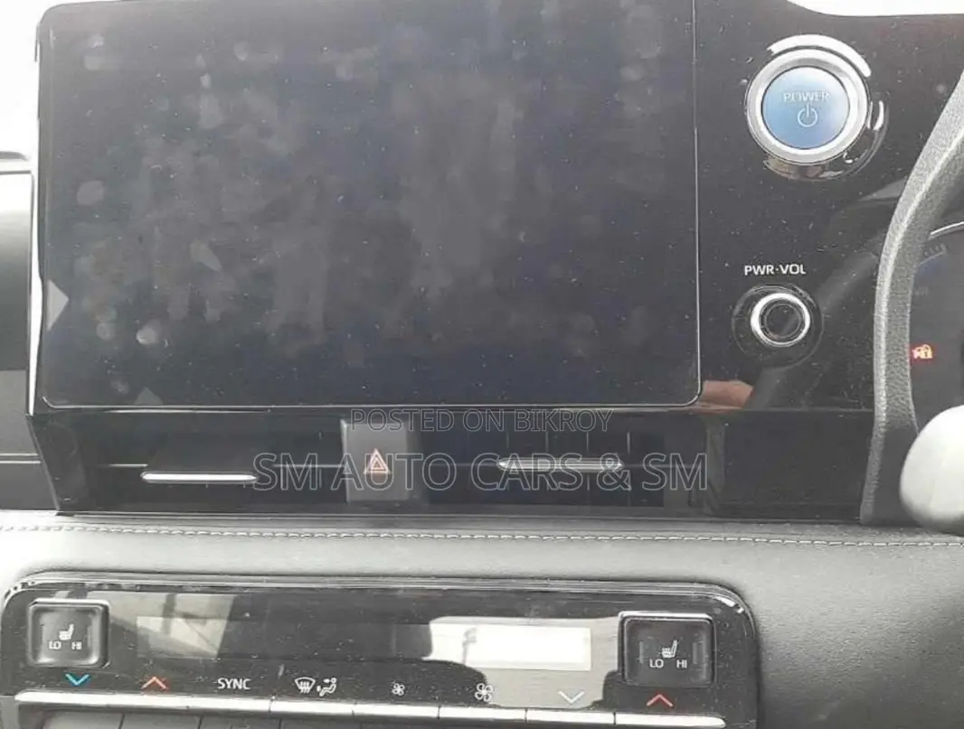 Toyota Noah 2022 Red