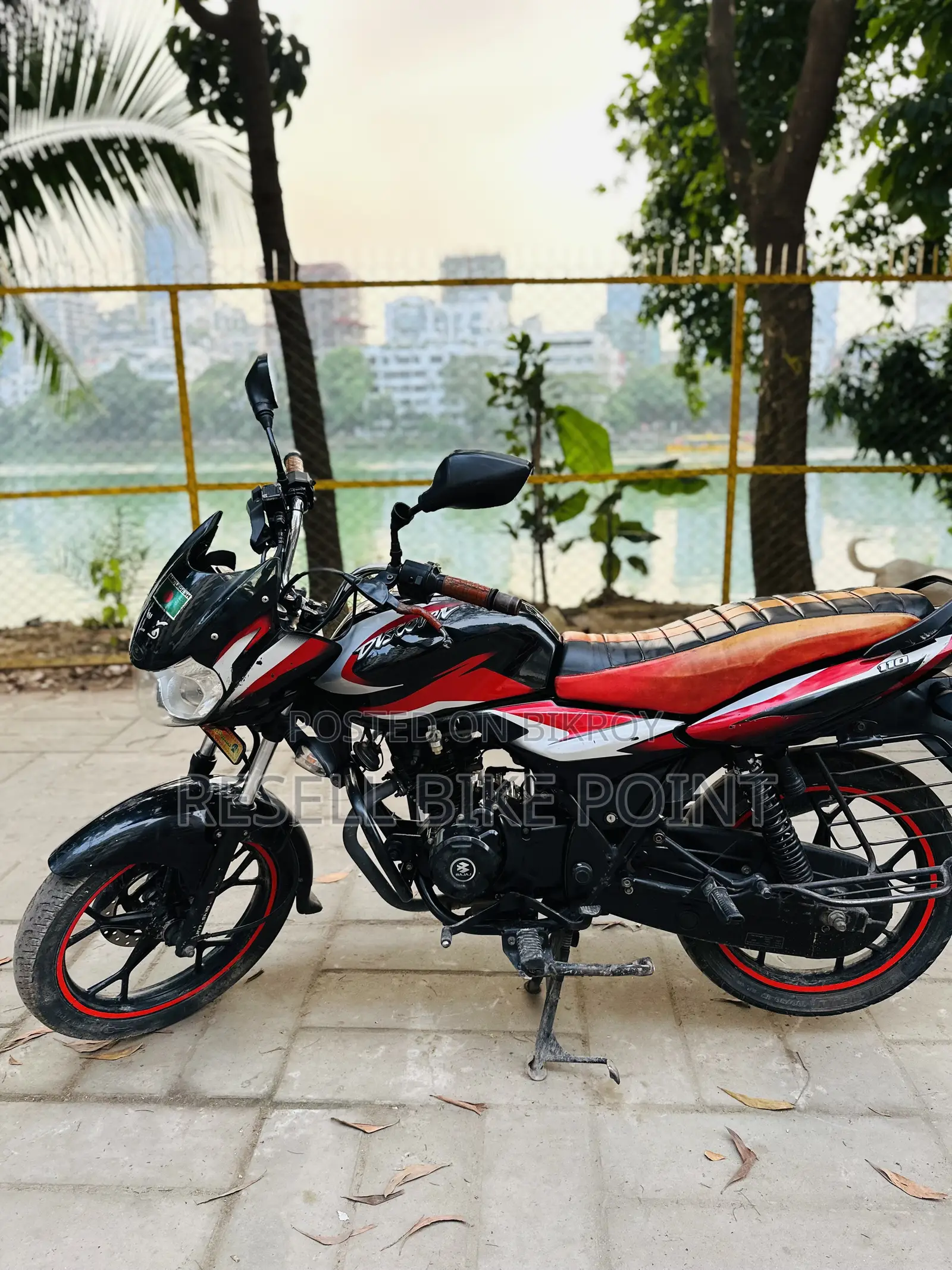 Bajaj Discover 110 2023 Black