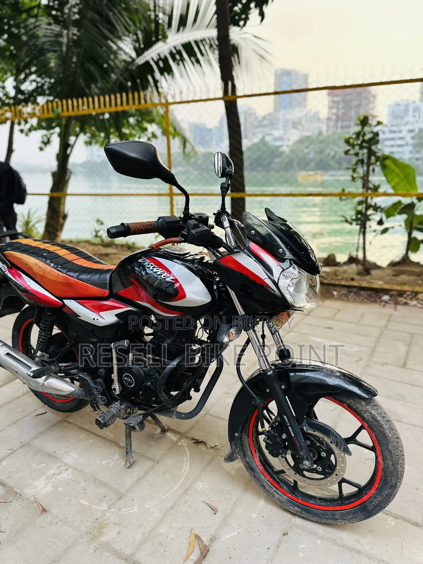 Bajaj Discover 110 2023 Black