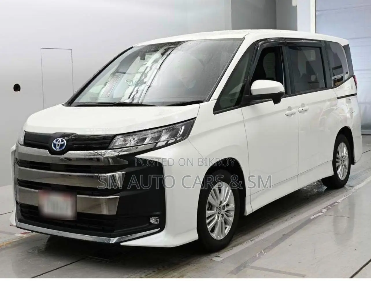 Toyota Noah 2022 Pearl