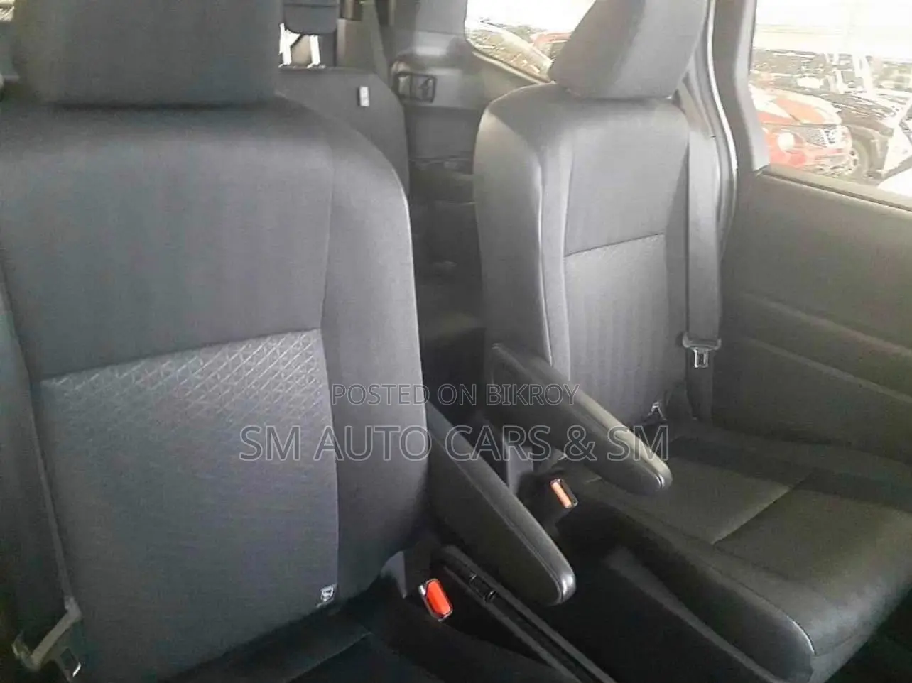 Toyota Noah 2022 Pearl