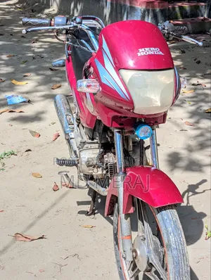 Dayang GALAXY 2015 Red