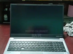 Laptop 8GB Intel Core i3 SSD 512GB