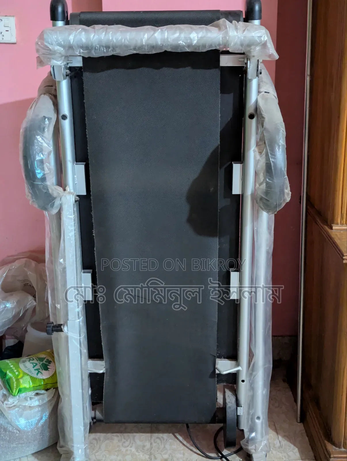 ভালো কন্ডিশনে ব্যবহৃত ম্যানুয়াল ট্রেডমিল (Manual Treadmill)বিক্রি হবে