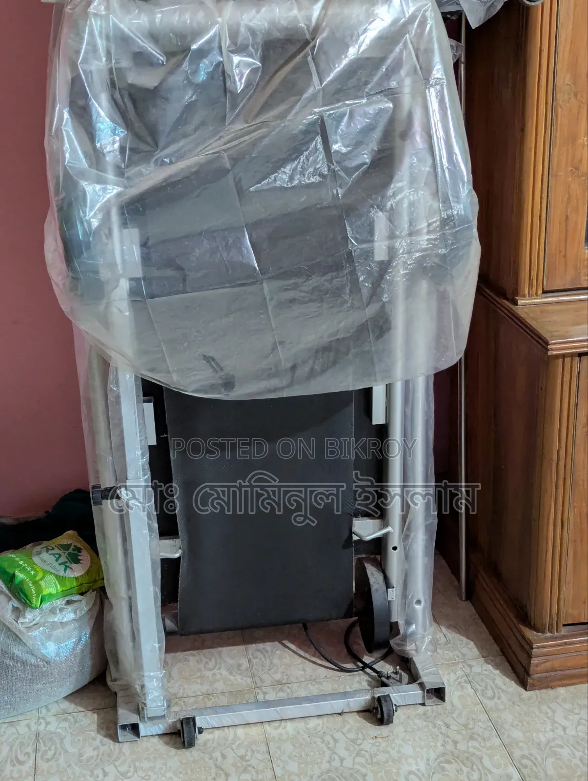 ভালো কন্ডিশনে ব্যবহৃত ম্যানুয়াল ট্রেডমিল (Manual Treadmill)বিক্রি হবে