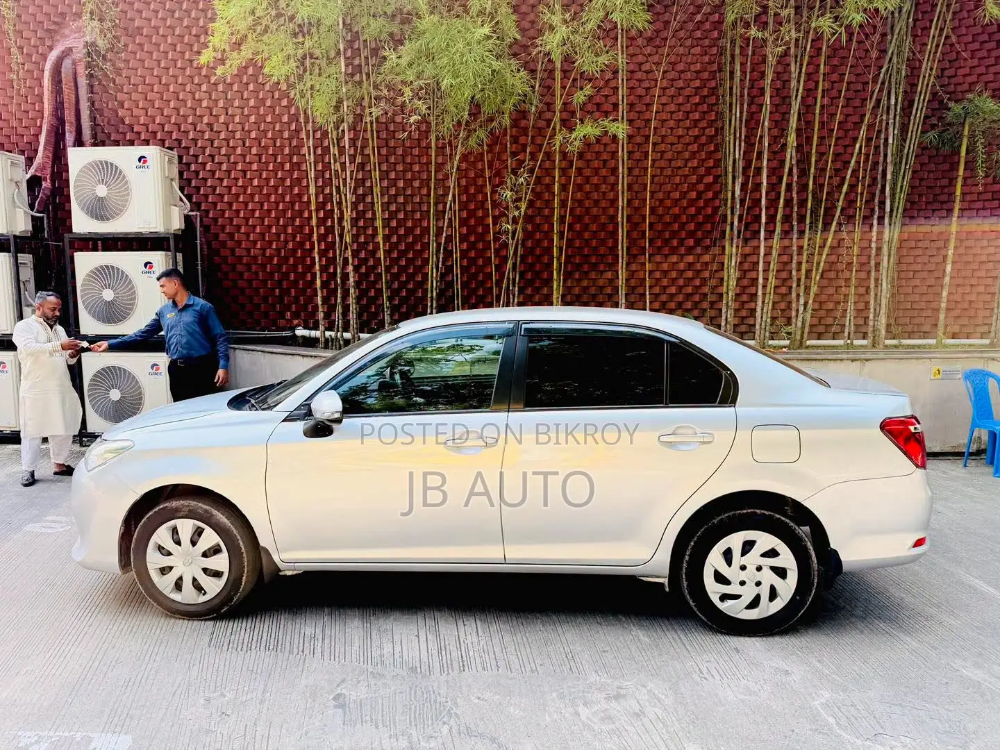 Toyota Axio 2016 Silver