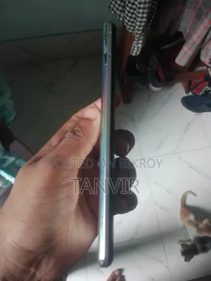 Realme 128 GB Silver