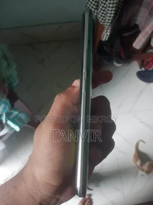 Realme 128 GB Silver