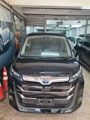 Toyota Noah 2022 Black